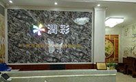 uv平板打印机厂家哪家好？